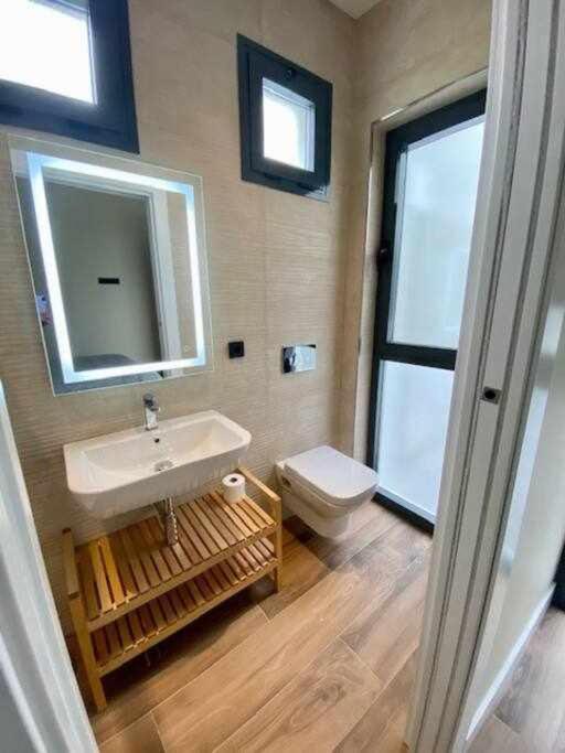Deluxe Twobedroom Apartment Seville Downtown Экстерьер фото