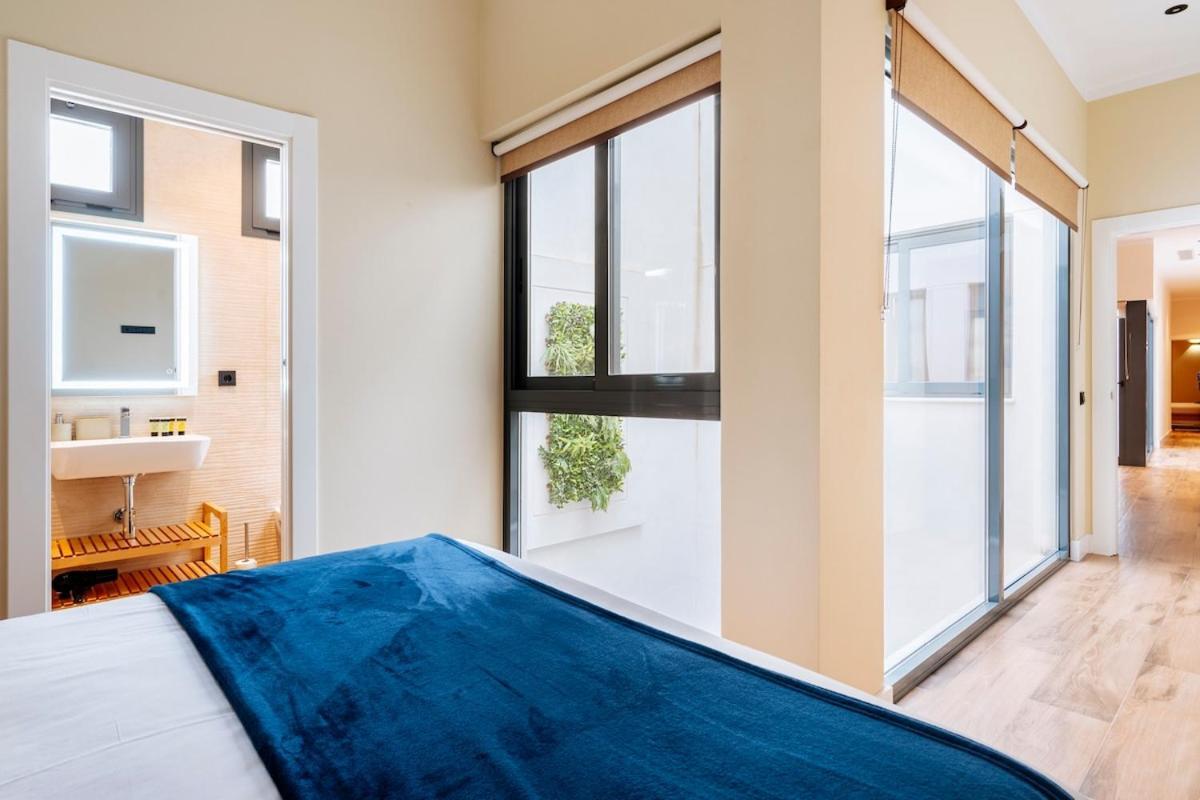 Deluxe Twobedroom Apartment Seville Downtown Экстерьер фото