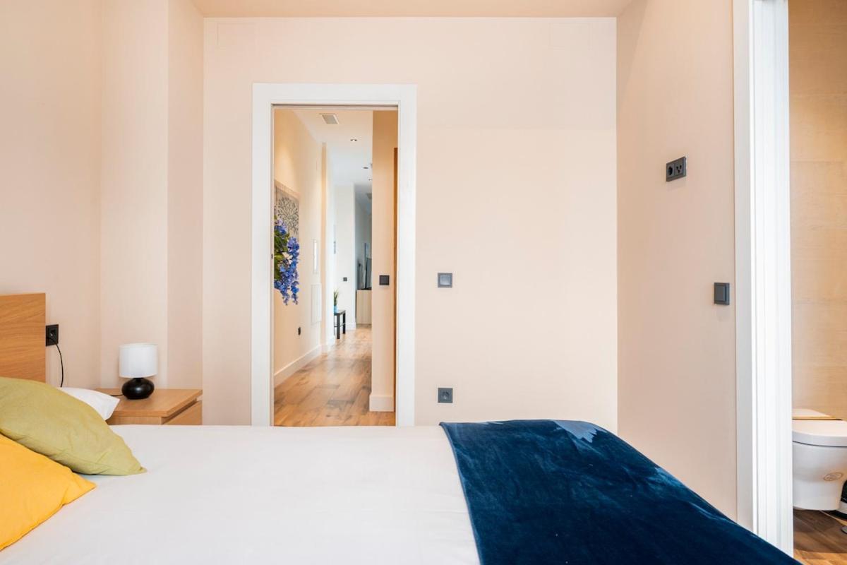 Deluxe Twobedroom Apartment Seville Downtown Экстерьер фото